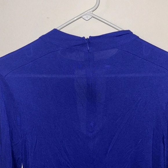 😍Guess women’s blouse size large - Picture 6 of 6